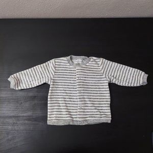 Just One You Made by Carters Grey & White Fleece Jacket 6 Months Snap Down